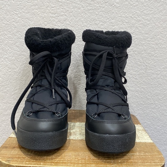 La Canadienne Emery Shearling Lined Boots - Picture 8 of 13